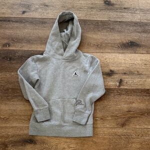 Jordan gray hoodie small 8-10‎